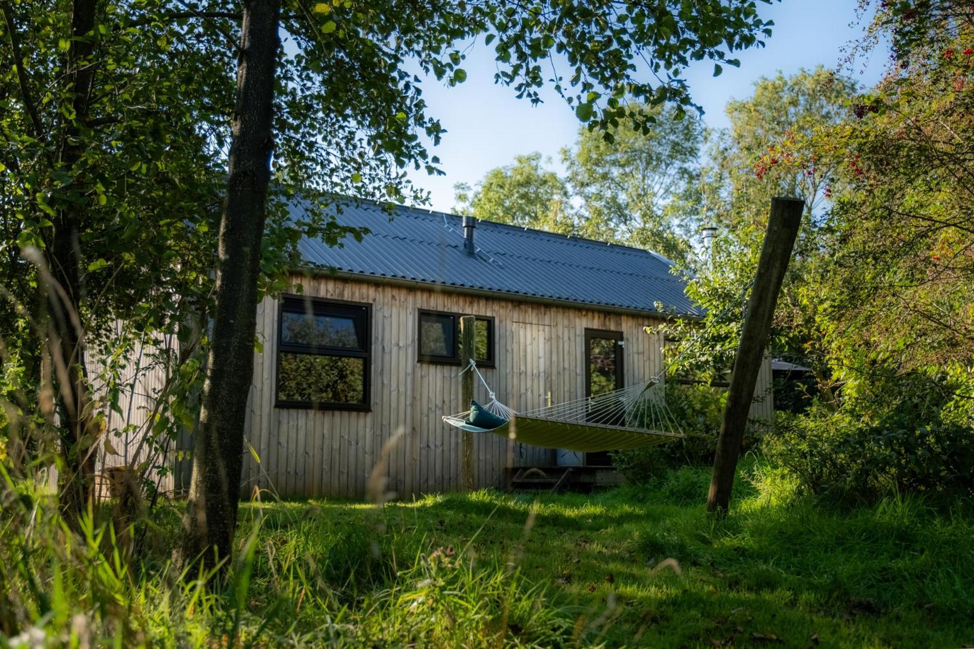 Pean-Buiten Waterlodges Nes  Exterior photo